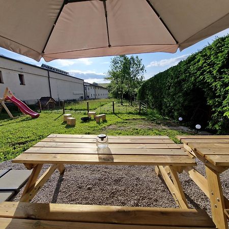 Apartmany Lama Malatiny Eksteriør billede
