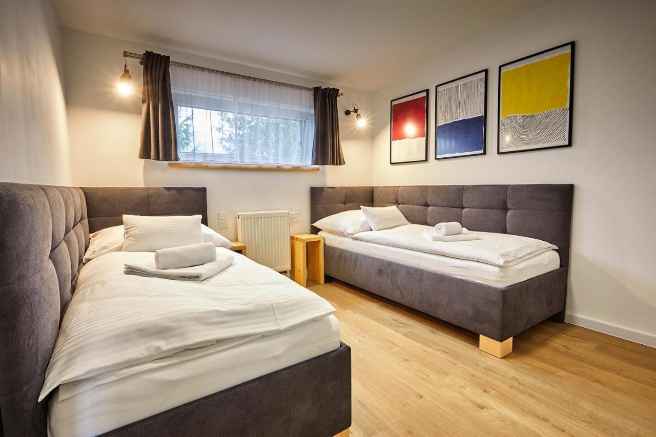 Apartmany Lama Malatiny Eksteriør billede