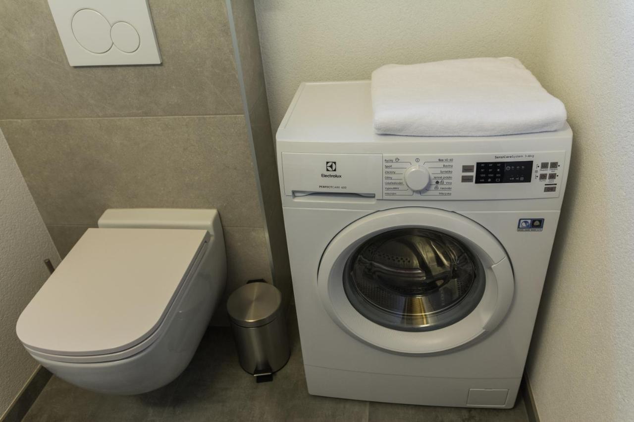 Apartmany Lama Malatiny Eksteriør billede